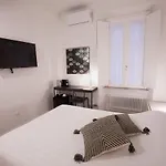 Ripagrande A Trastevere